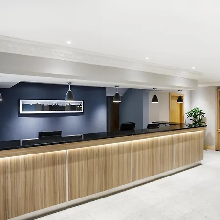 Leonardo Hotel Inverness-3